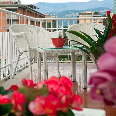 Apartment Angiolina *